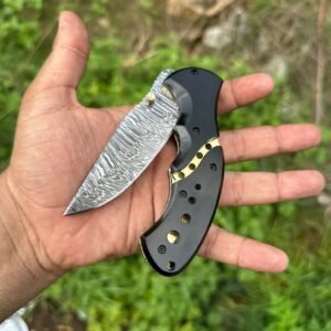 Handmade 7.5″ Damascus Steel Folding Knife – Custom Tactical Liner Lock Pocket Folder with Polished Buffalo Horn Handle & Brass Accents