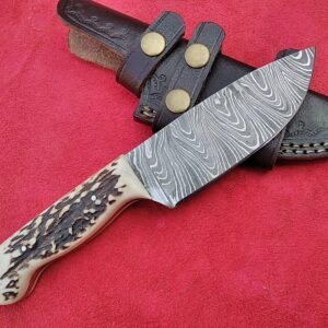 Handmade 7″ Damascus Steel Fixed Blade Skinner Knife – Custom Hunting Knife with Rugged Stag Antler Handle, Full Tang Construction, and Premium Double-Strap Leather Sheath